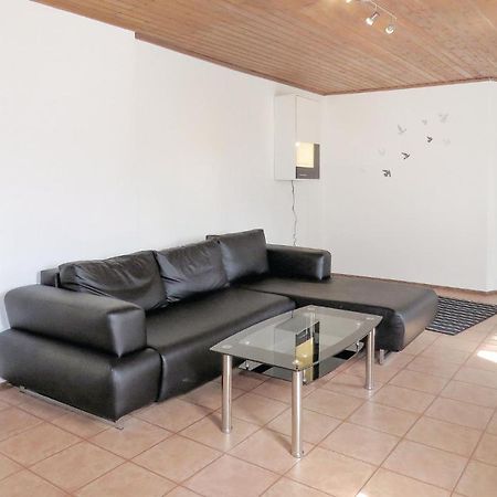 Gorgeous Apartment In Lahnstein With Kitchen Экстерьер фото