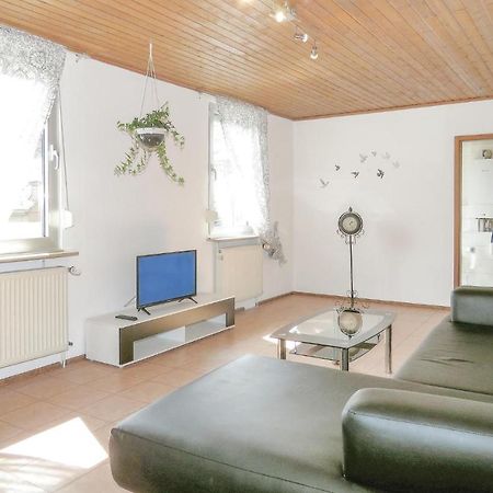Gorgeous Apartment In Lahnstein With Kitchen Экстерьер фото